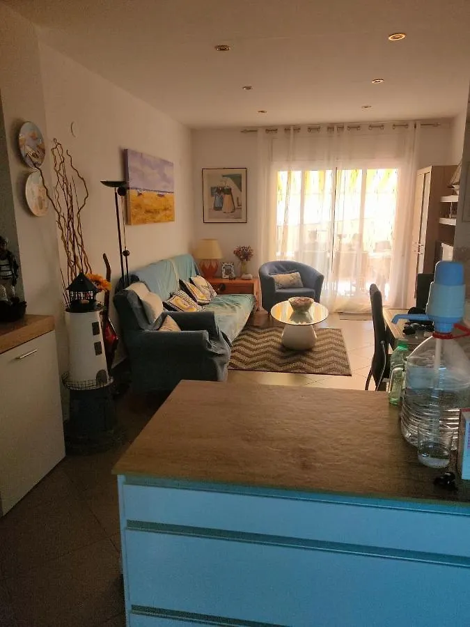Apartamento Con Terraza Privada, Piscina Y Pkg Apartment Torredembarra Spain