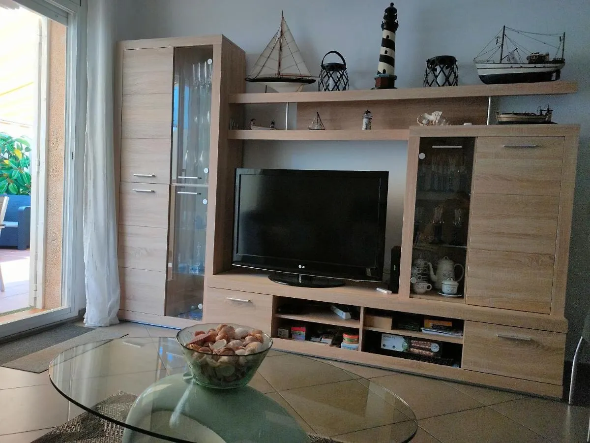 Apartamento Con Terraza Privada, Piscina Y Pkg Apartment Torredembarra