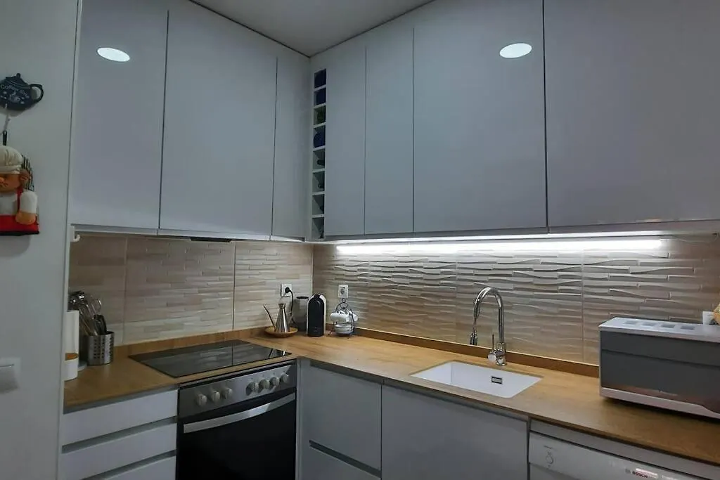 Apartamento Con Terraza Privada, Piscina Y Pkg Apartment Torredembarra