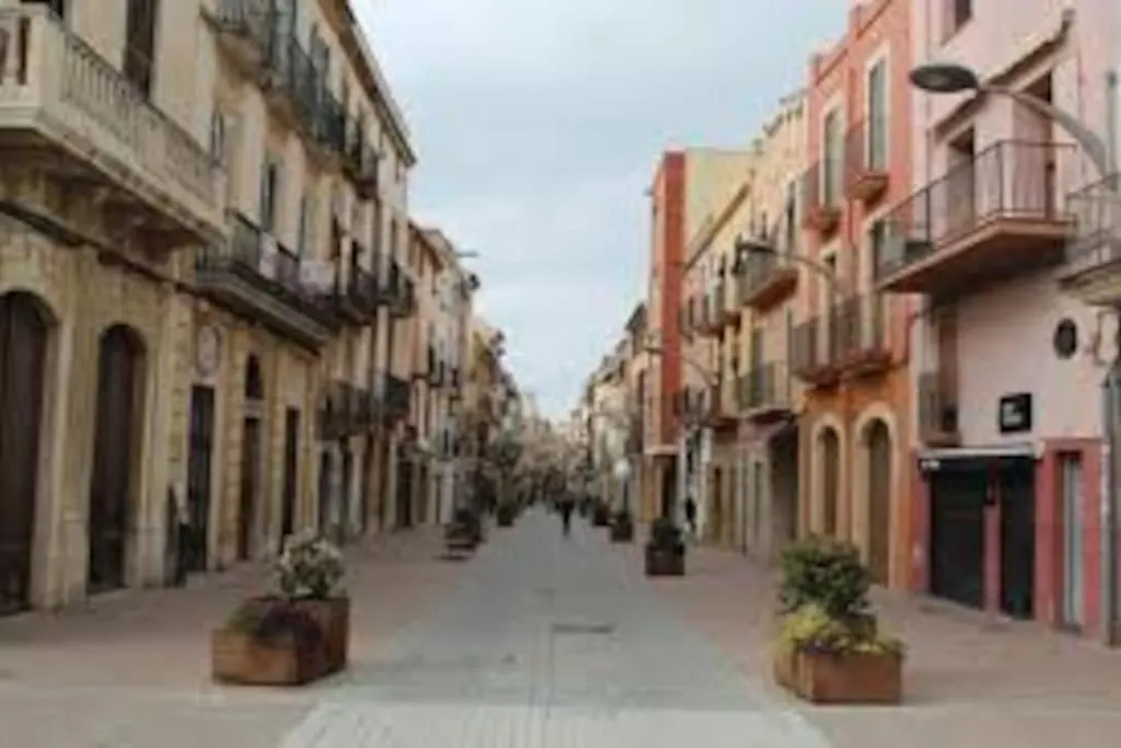 Apartamento Con Terraza Privada, Piscina Y Pkg Apartment Torredembarra